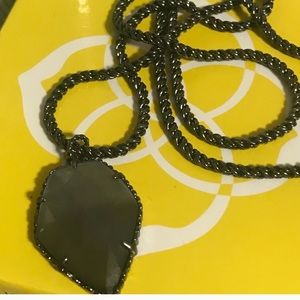 Kendra Scott Corley pendant necklace